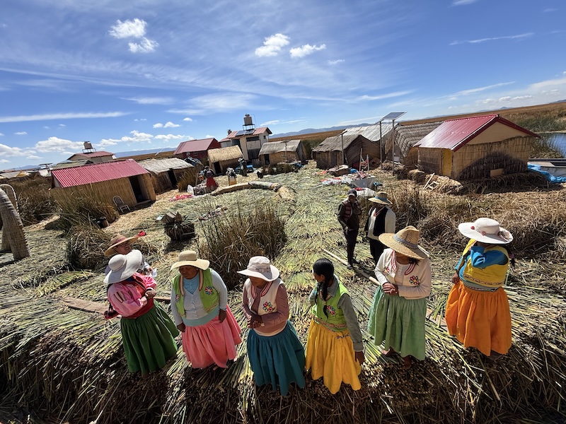 Uros Floating Islands of Lake Titicaca Tour