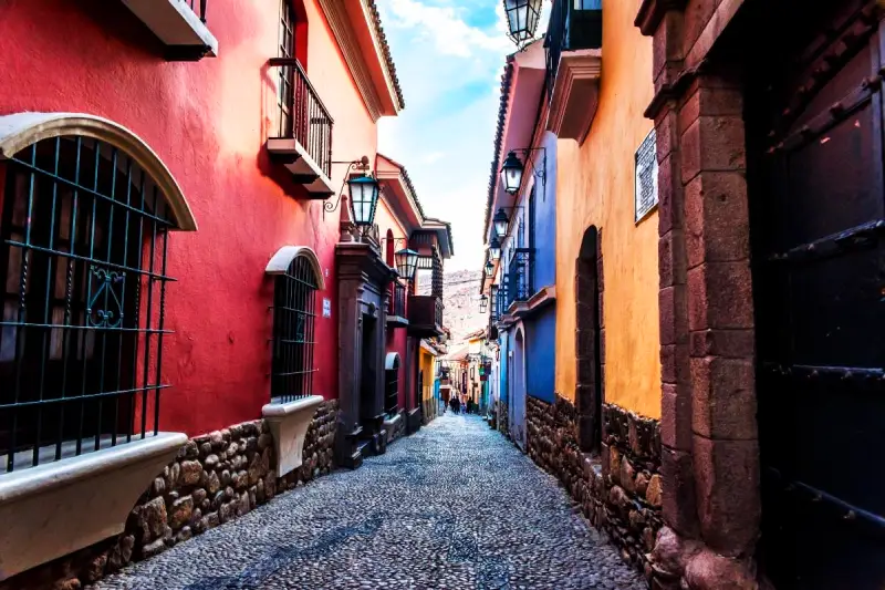 explore La Paz calle jaén street