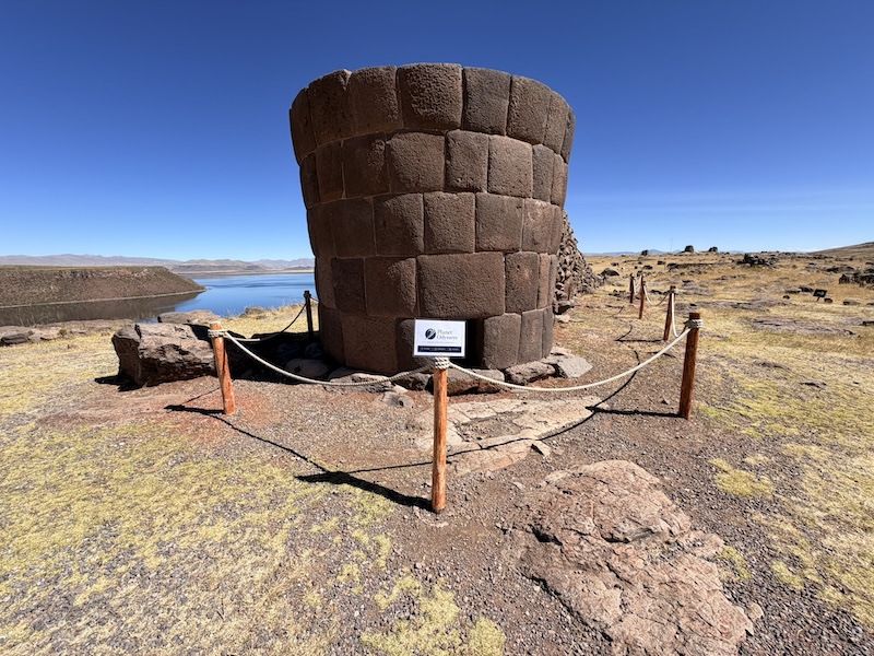 Sillustani Chullpas