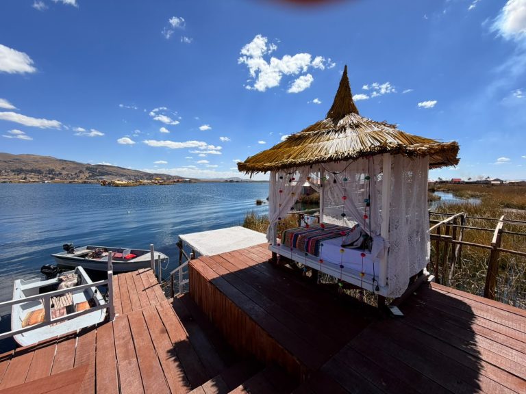 3-Day Lake Titicaca Tour from Cusco with Sky Glamping